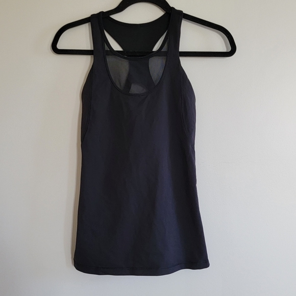 lululemon athletica Tops - Lululemon Mesh With Me Tank in Black, Size 6